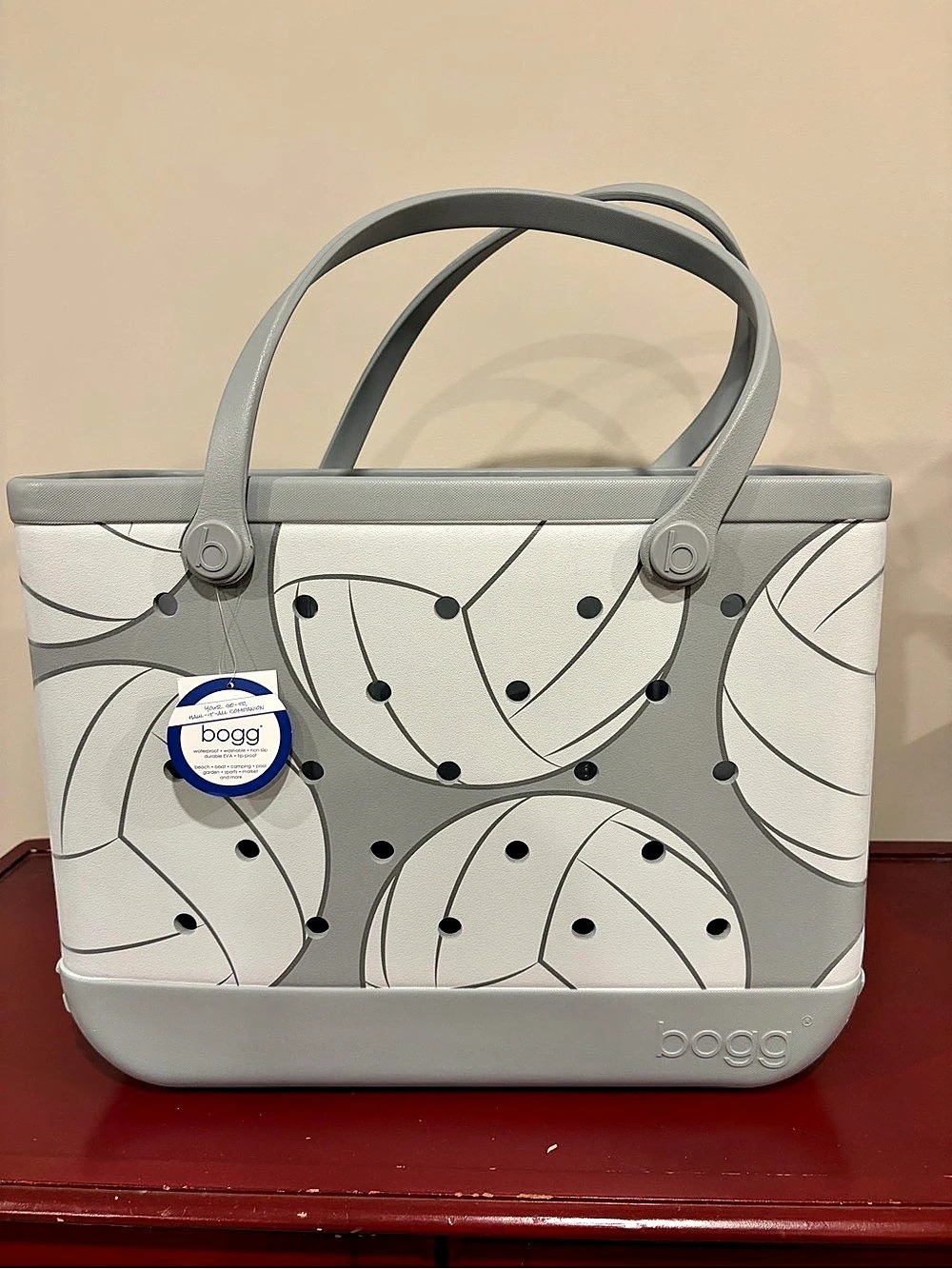 Bogg bag Volleyball Printed Tote Bag in Gray & White NWT